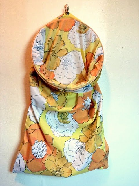 Фотография: Прочее в стиле Лофт, Скандинавский, Ванная, Декор интерьера, Декор, Советы, Красный, Зеленый, Бежевый, Серый, Голубой – фото на INMYROOM