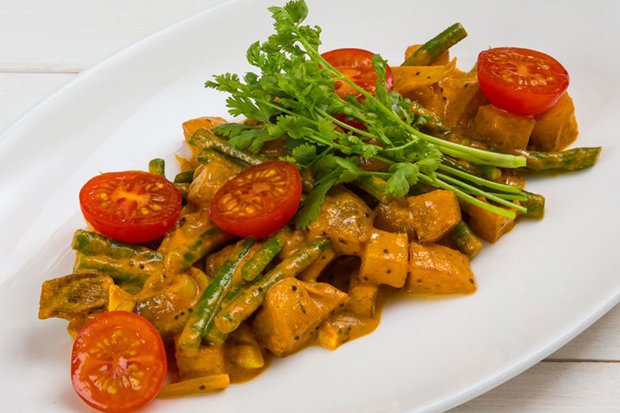 Фотография:  в стиле , Салат, Выпекание, Тушение, Французская кухня, Кулинарные рецепты, 30 минут – фото на INMYROOM