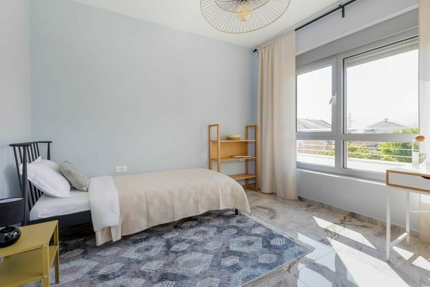 Фото: Спальня в стиле Модерн, Минимализм, — фото на INMYROOM