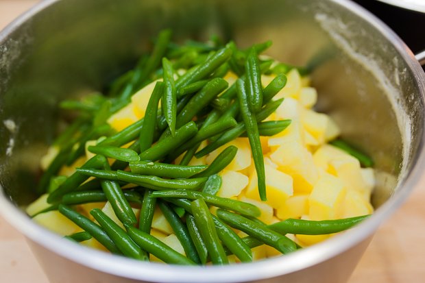 Фотография:  в стиле , Обед, Салат, Вегетарианская, Картофель, Итальянская кухня, Кулинарные рецепты, Варить, 30 минут, Пришли гости, Рецепты салатов, Вкусные рецепты, Простые рецепты, Рецепты на 2015 год, Домашние рецепты, Пошаговые рецепты, Новые рецепты, Рецепты с фото, Просто – фото на INMYROOM