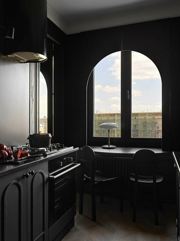 Фотография:  в стиле , Кухня и столовая, Советы, Гид, окна в квартире, текстиль для окна, шторы в интерьере – фото на INMYROOM