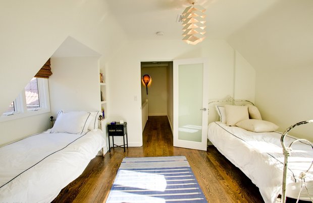 Фотография: Спальня в стиле Скандинавский, Современный, Дома и квартиры, Интерьеры звезд – фото на INMYROOM