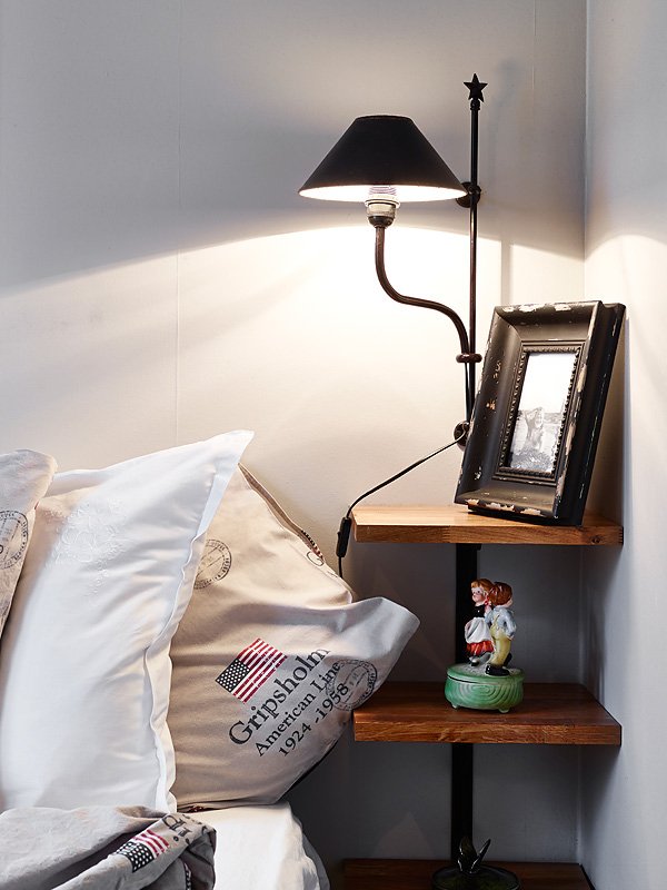 Фотография: Спальня, Декор в стиле Скандинавский, Малогабаритная квартира, Квартира, Цвет в интерьере, Дома и квартиры, Белый, Гетеборг, 2 комнаты, 40-60 метров – фото на INMYROOM