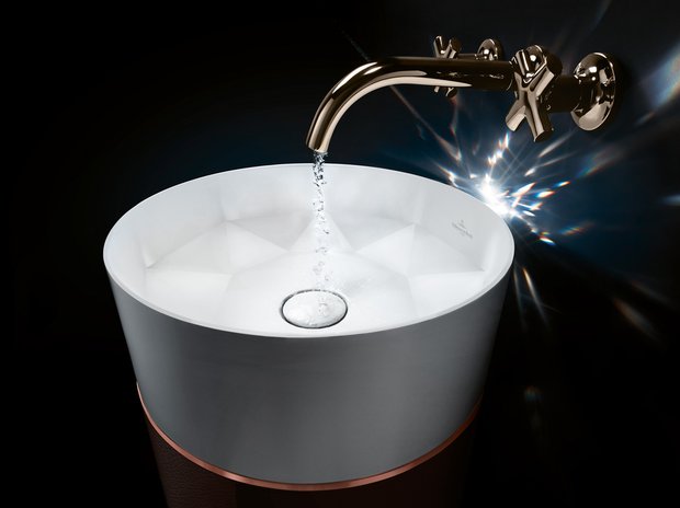 Фотография:  в стиле , Ванная, Советы, Villeroy & Boch, дизайн ванной комнаты, дизайн маленького санузла, Thomas Kannengiesser, SupraFix, Direct Flush, Soft Closing System, TitanCeram, Octagon, antibac, CeramicPlus – фото на INMYROOM