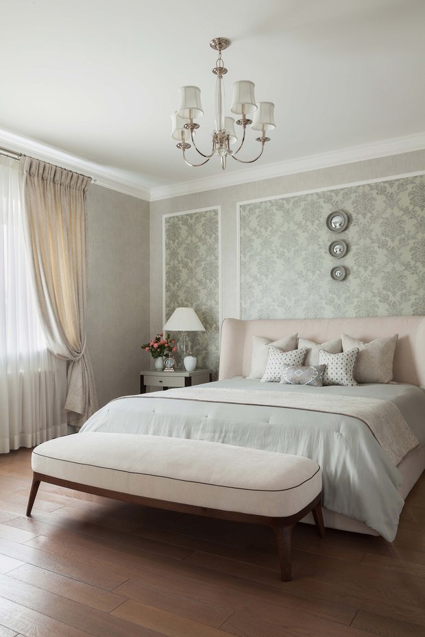 Фотография: Спальня в стиле Классический, Современный, Эклектика, Проект недели, Москва, Дом и дача, Таунхаус, Наталья Тарханова – фото на INMYROOM