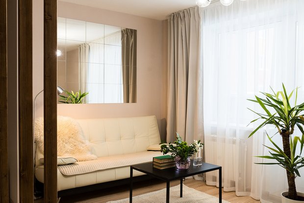 Фотография: Гостиная в стиле Современный, Квартира, Советы, Ремонт на практике, Панельный дом, 2 комнаты, 40-60 метров, #каксэкономить, Ульяновская область, Светлана Удзилаури – фото на INMYROOM