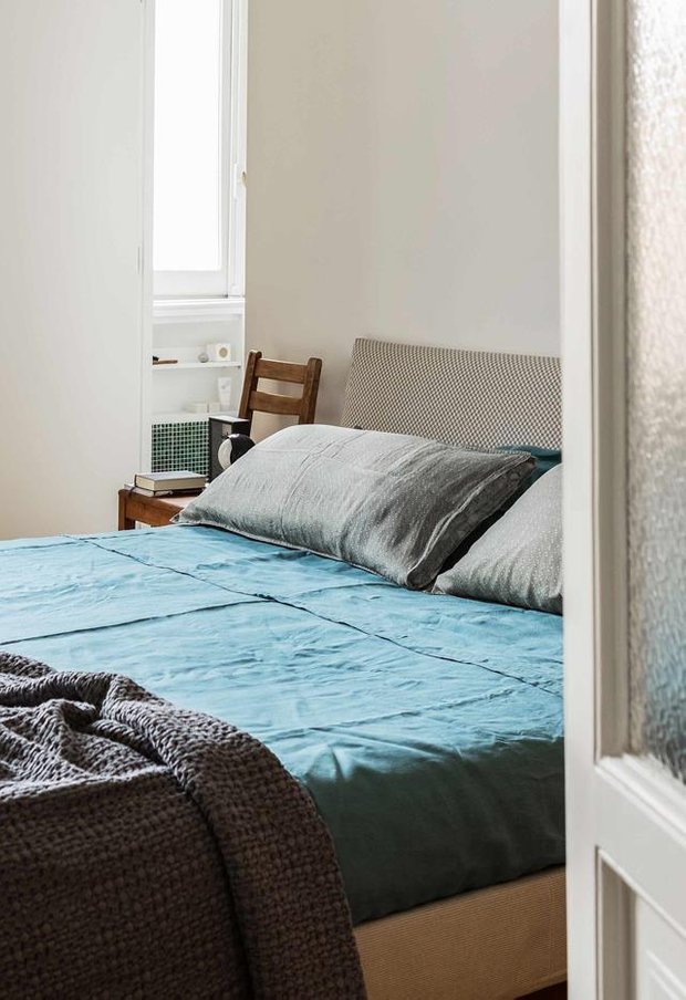 Фотография: Спальня в стиле Скандинавский, Современный, Восточный, Эклектика, Декор интерьера, Квартира, 2 комнаты – фото на INMYROOM