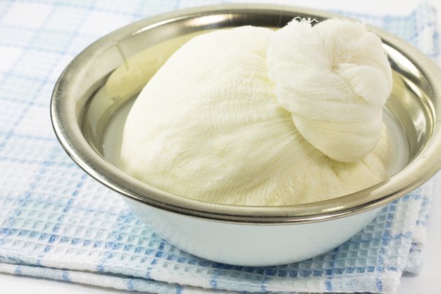 Фотография:  в стиле , Закуска, Закуски, Итальянская кухня, Кулинарные рецепты, На пару, Более 3-х часов, Сыр – фото на INMYROOM