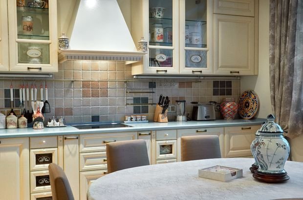 Фотография: Кухня и столовая в стиле Прованс и Кантри, Декор интерьера, Квартира, Дом, Декор – фото на INMYROOM