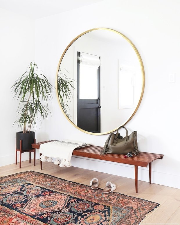 Фотография: Прихожая в стиле Скандинавский, Советы, дизайн-хаки, энциклопедия_интерьер – фото на INMYROOM