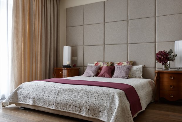 Фотография: Спальня в стиле Классический, Современный, Дом, Проект недели, Дом и дача, Никита Морозов, KM Studio, Московская область, Таунхаус – фото на INMYROOM