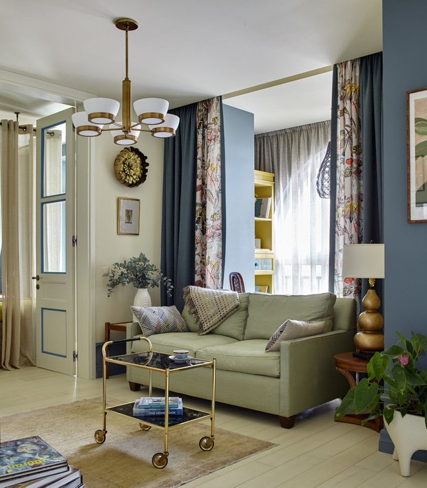 Фотография: Гостиная в стиле Прованс и Кантри, Гид, Марина Саркисян, Арх.ПРЕДМЕТ, Михаил Новинский, дизайн-хаки, Юлия Чернова, Ирина Кривцова, Ольга Черненко, Татьяна Безверхая, OM Design, Юлия Калеми, Domestic Studio, Наталья Митракова, Алина Ануфриева, энциклопедия_интерьер, Анна Эрман, FISHEYE ARCHITECTURE & DESIGN, Тор-Ард, Юлия Беляева, Background studio, Илья Емельянов, Евгения Емельянова, STUDIO BAZI, Татьяна Красикова, Студия 20:18, Максим Новиньков, Ира Носова, Маргарита Гаджиева, Алена Кузнецова, Марина Меренкова, Архитектура Интерьера, Korneev design, Анна Добровольская – фото на INMYROOM