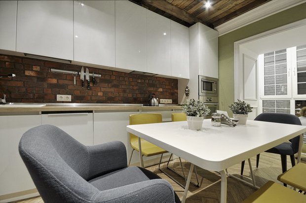 Дизайн: Артемий Саранин