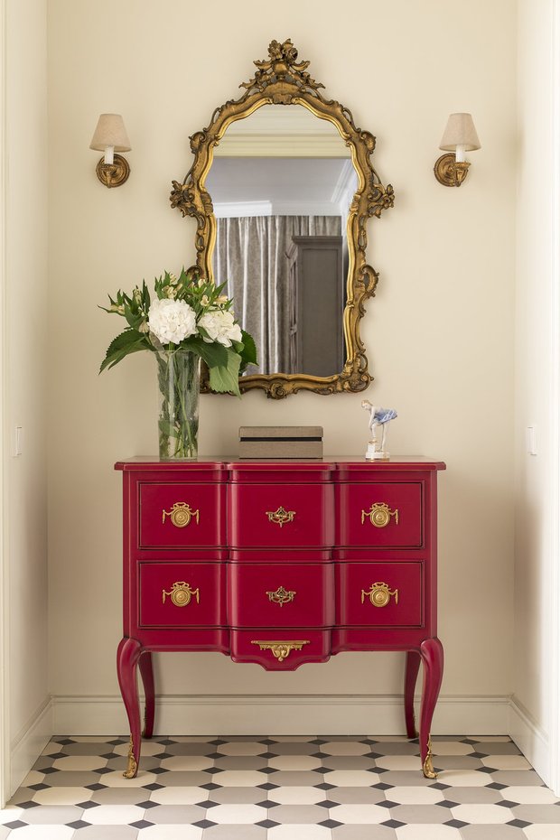 Фотография: Прихожая в стиле Классический, Кухня и столовая, Ванная, Гостиная, Спальня, Современный, Декор интерьера, Квартира, Дом, энциклопедия_декор – фото на INMYROOM