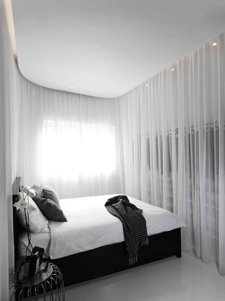 Фотография: Спальня в стиле Современный, Интерьер комнат – фото на INMYROOM