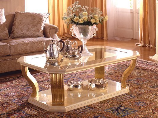 Фотография: Гостиная в стиле Классический, Интерьер комнат – фото на INMYROOM