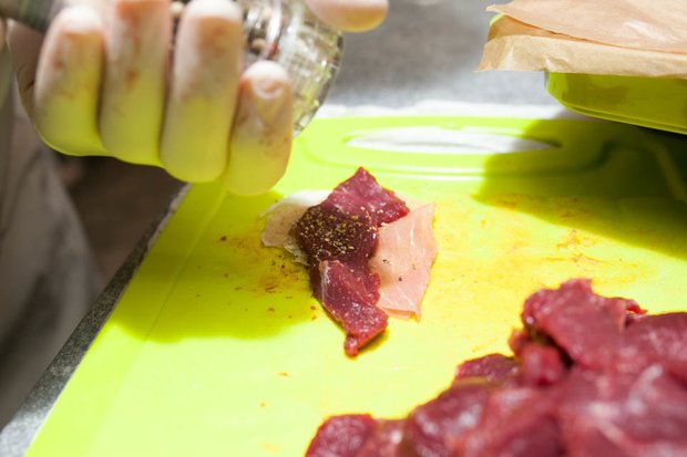 Фотография:  в стиле , Обед, Ужин, Закуска, Жарить, Закуски, Мясо, Итальянская кухня, Кулинарные рецепты, 15 минут – фото на INMYROOM