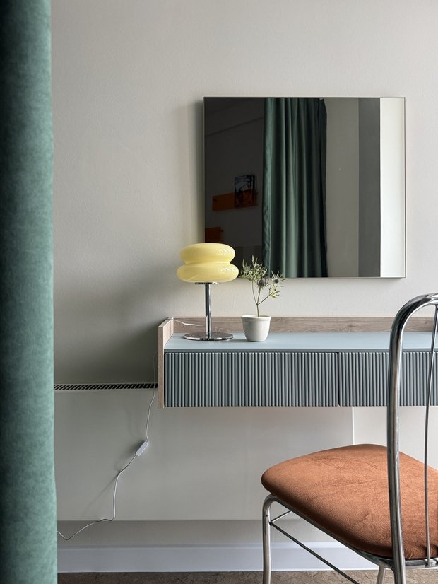 Фотография:  в стиле , Квартира, Проект дня, Екатеринбург, Монолитный дом, 1 комната, 40-60 метров, Кристина Салангина, Анастасия Гавриленко – фото на INMYROOM