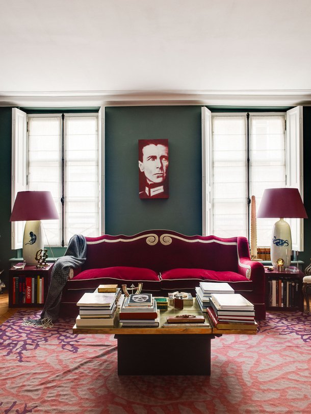 Фотография: Гостиная в стиле Эклектика, Декор интерьера, Антиквариат, Праздник, Новый Год – фото на INMYROOM