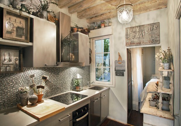 Фотография:  в стиле , Франция, интерьер кухни, кухня – фото на INMYROOM