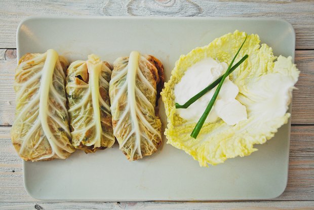 Фотография:  в стиле , Обед, Ужин, Основное блюдо, Вегетарианская, Веганская, Тушение, Жарить, Закуски, Картофель, Кулинарные рецепты, Грибы, Капуста, 1 час, Пришли гости, Готовит KitchenMag – фото на INMYROOM