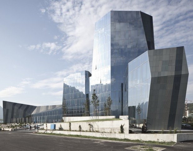 Фотография:  в стиле , Интервью, Чино Дзукки, iSaloni WorldWide Moscow 2015, Cino Zucchi Architetti, CZA, блиц-портрет – фото на INMYROOM