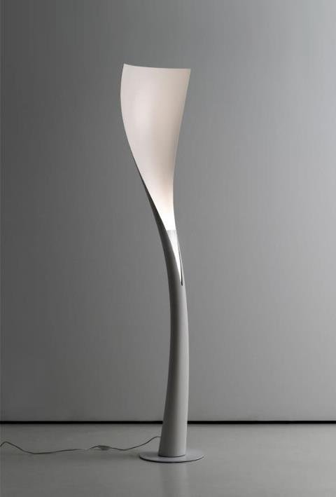 Фотография: Прочее в стиле , Artemide, Axo Light, Мебель и свет, Индустрия, События, Светильник, Маркет, Люстра, Карим Рашид, Милан, Филипп Старк, Настольная лампа, iSaloni – фото на INMYROOM
