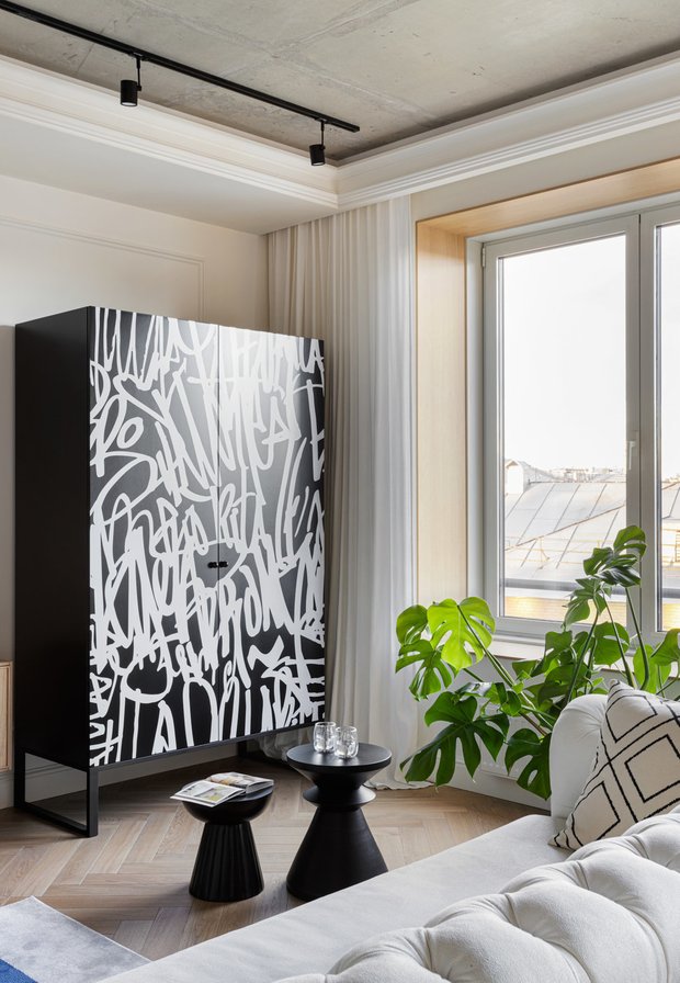 Фотография: Гостиная в стиле Современный, Эклектика, Малогабаритная квартира – фото на INMYROOM