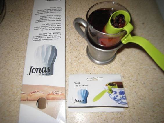 Фотография:  в стиле , Кухня и столовая, Декор интерьера, Декор дома – фото на INMYROOM