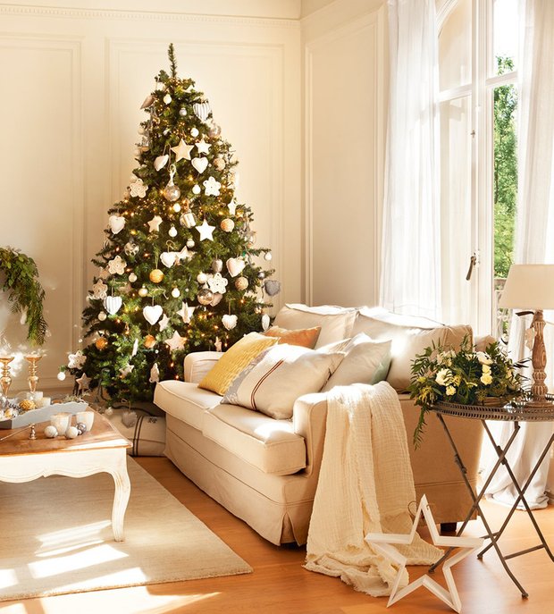 Фотография:  в стиле , Декор и DIY, Советы, декор бежевого интерьера к Новому году, правила декор  бежевого интерьера – фото на INMYROOM