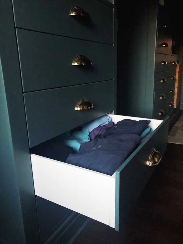 Фотография:  в стиле , Гардеробная, DIY, ИКЕА, как сделать – фото на INMYROOM