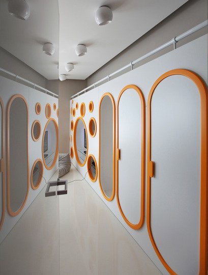 Фотография: Прихожая в стиле Хай-тек, Квартира, Дома и квартиры – фото на INMYROOM