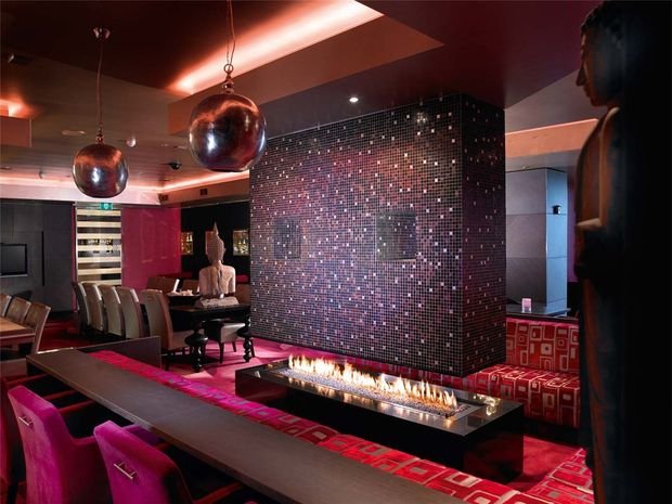 Фотография: Гостиная в стиле Классический, Спальня, Декор интерьера, Квартира, Дом, Дача – фото на INMYROOM