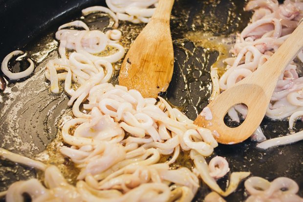 Фотография: в стиле , Обед, Ужин, Основное блюдо, Тушение, Кулинарные рецепты, 1 час, Пришли гости, Испанская кухня – фото на INMYROOM