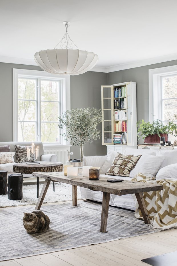 Фотография: Гостиная в стиле Эко, Эклектика, Декор интерьера, Дом, Швеция, Винтаж, 4 и больше, Более 90 метров, переделка старого дома – фото на INMYROOM