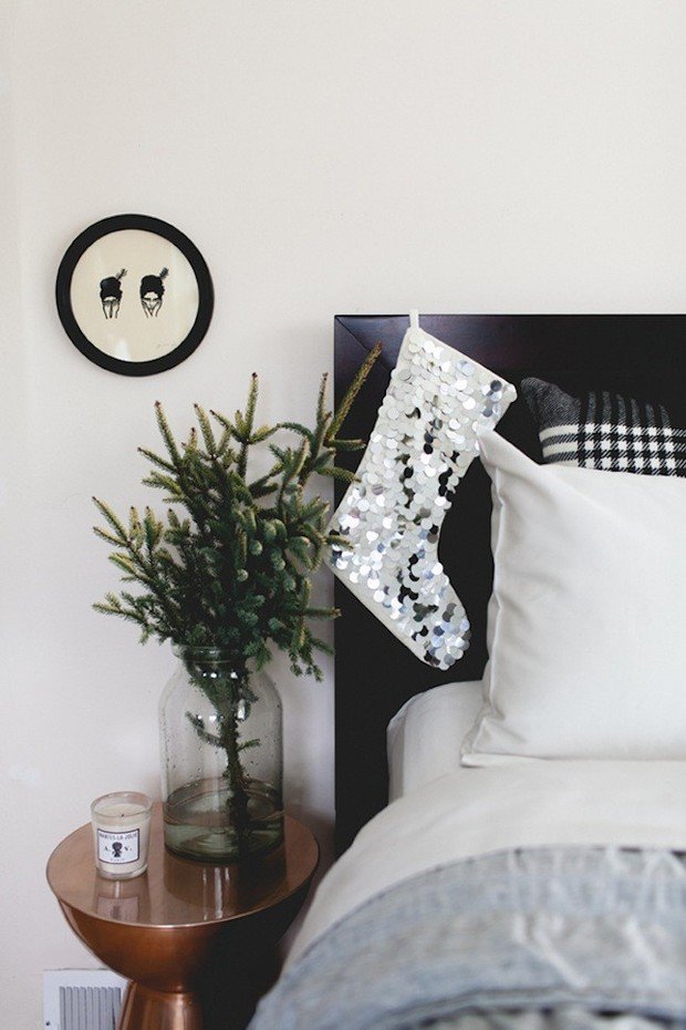 Фотография: Спальня в стиле Скандинавский, Советы, Новый Год, HOFF – фото на INMYROOM