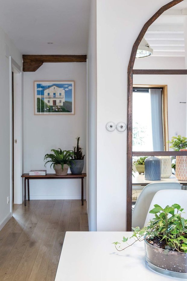 Фотография: Гостиная в стиле Современный, Лофт, Эклектика, Декор интерьера, Испания, Винтаж, как оформить интерьер в стиле лофт, mid-century modern – фото на INMYROOM