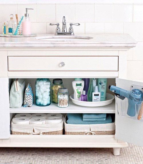 Фотография: Ванная в стиле Современный, Стиль жизни, Советы, Системы хранения – фото на INMYROOM