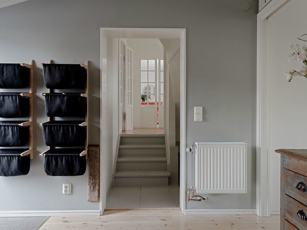 Фотография: Прихожая в стиле Скандинавский, Минимализм, Дом и дача, 4 и больше, Более 90 метров – фото на INMYROOM