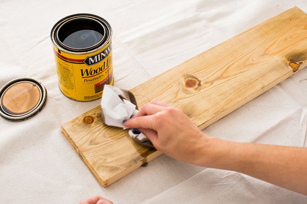 Фотография:  в стиле , Прихожая, Декор интерьера, DIY, Квартира, Аксессуары, Декор, какс делать полку своими руками – фото на INMYROOM