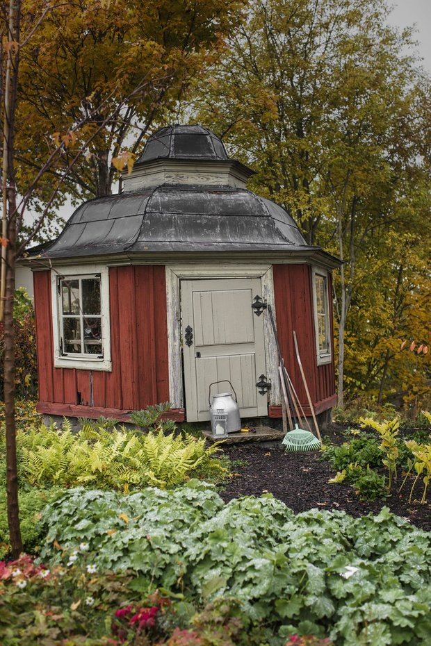 Фотография:  в стиле , Эклектика, Декор интерьера, Дом, Швеция, Винтаж, 4 и больше, Более 90 метров, переделка старого дома – фото на INMYROOM