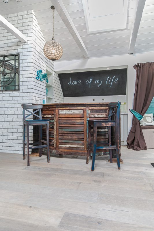 Фотография: Кухня и столовая в стиле Прованс и Кантри, Лофт, Скандинавский, Современный, Интерьер комнат, Дача, Дачный ответ, Мансарда – фото на INMYROOM