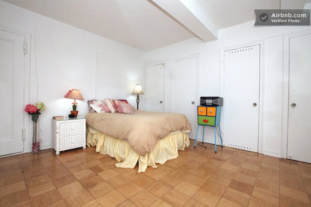 Фотография: Гостиная в стиле Прованс и Кантри, Airbnb – фото на INMYROOM