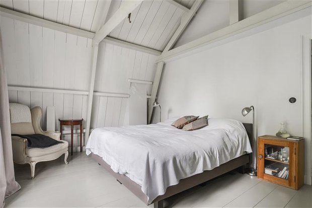 Фотография: Спальня в стиле Скандинавский, Декор интерьера, Дом, Советы, Белый, Дача, Серый – фото на INMYROOM