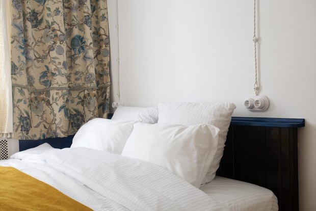 Фотография: Спальня в стиле Прованс и Кантри, Эклектика, Винтажный, Ремонт на практике – фото на INMYROOM