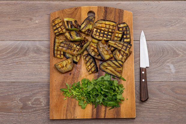 Фотография:  в стиле , Обед, Ужин, Салат, Гриль, Закуски, Восточная кухня, Кулинарные рецепты, 30 минут – фото на INMYROOM