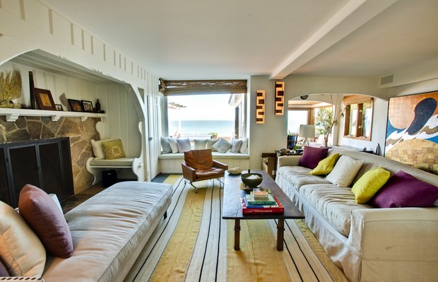 Фотография: Гостиная в стиле Современный, Дома и квартиры, Интерьеры звезд – фото на INMYROOM