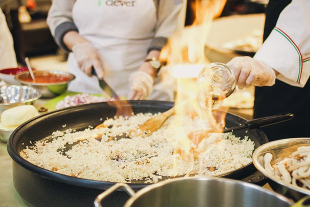 Фотография: в стиле , Обед, Ужин, Основное блюдо, Тушение, Кулинарные рецепты, 1 час, Пришли гости, Испанская кухня – фото на INMYROOM