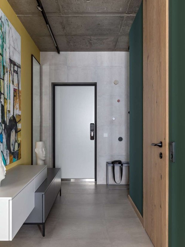 Фотография: Прихожая в стиле Современный, Гид – фото на INMYROOM