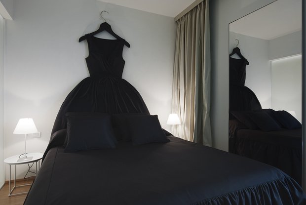 Фотография: Спальня в стиле Современный, Эклектика, Интерьер комнат – фото на INMYROOM